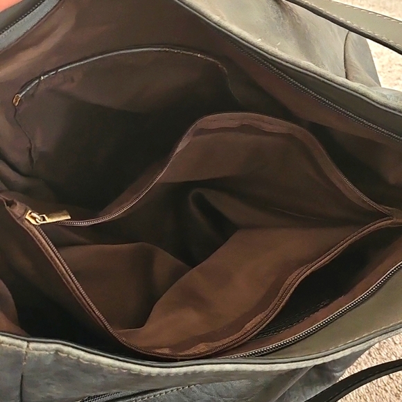 Purse - Picture 4 of 4